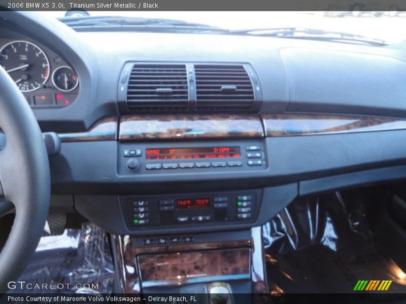 Titanium Silver Metallic / Black 2006 BMW X5 3.0i