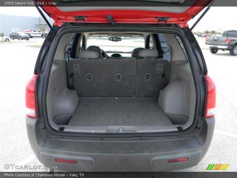 Red / Gray 2003 Saturn VUE