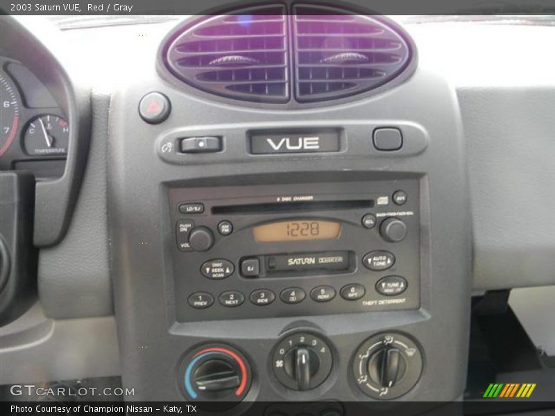 Red / Gray 2003 Saturn VUE