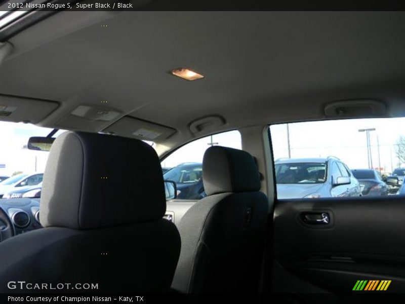 Super Black / Black 2012 Nissan Rogue S