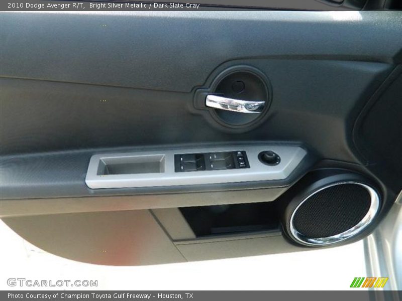 Bright Silver Metallic / Dark Slate Gray 2010 Dodge Avenger R/T