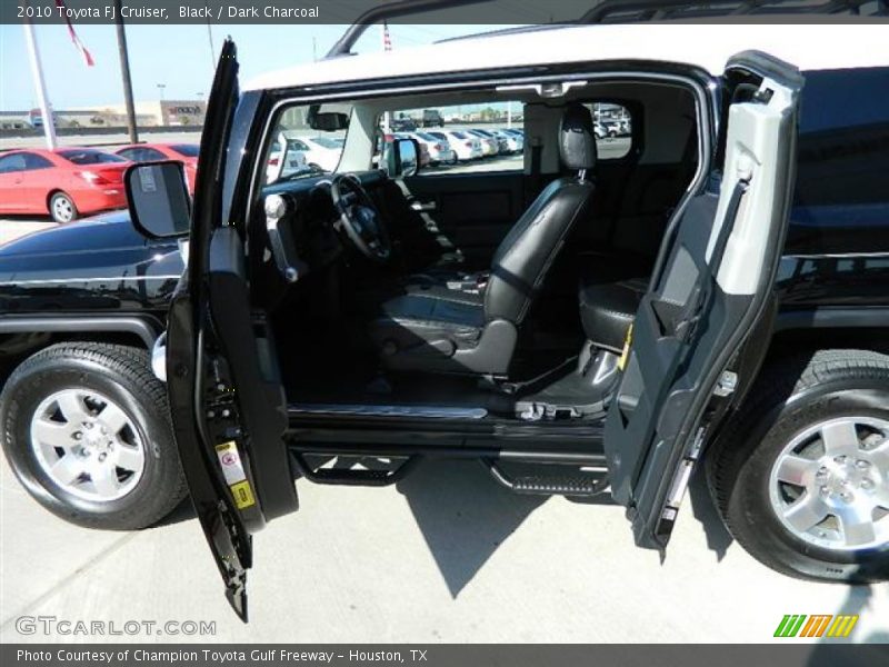 Black / Dark Charcoal 2010 Toyota FJ Cruiser