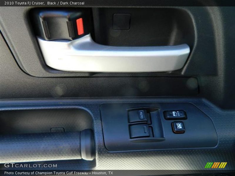 Black / Dark Charcoal 2010 Toyota FJ Cruiser