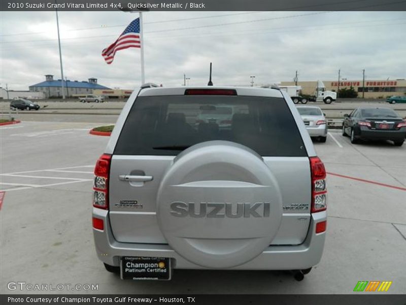 Quicksilver Metallic / Black 2010 Suzuki Grand Vitara Limited 4x4