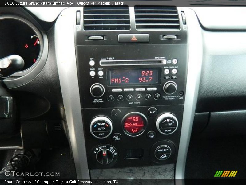 Quicksilver Metallic / Black 2010 Suzuki Grand Vitara Limited 4x4
