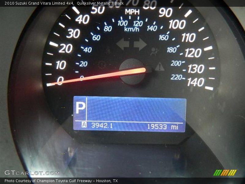 Quicksilver Metallic / Black 2010 Suzuki Grand Vitara Limited 4x4