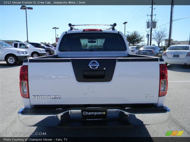 Avalanche White / Steel 2012 Nissan Frontier SL Crew Cab