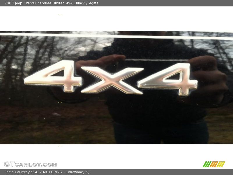Black / Agate 2000 Jeep Grand Cherokee Limited 4x4