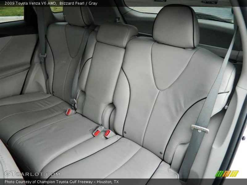 Blizzard Pearl / Gray 2009 Toyota Venza V6 AWD