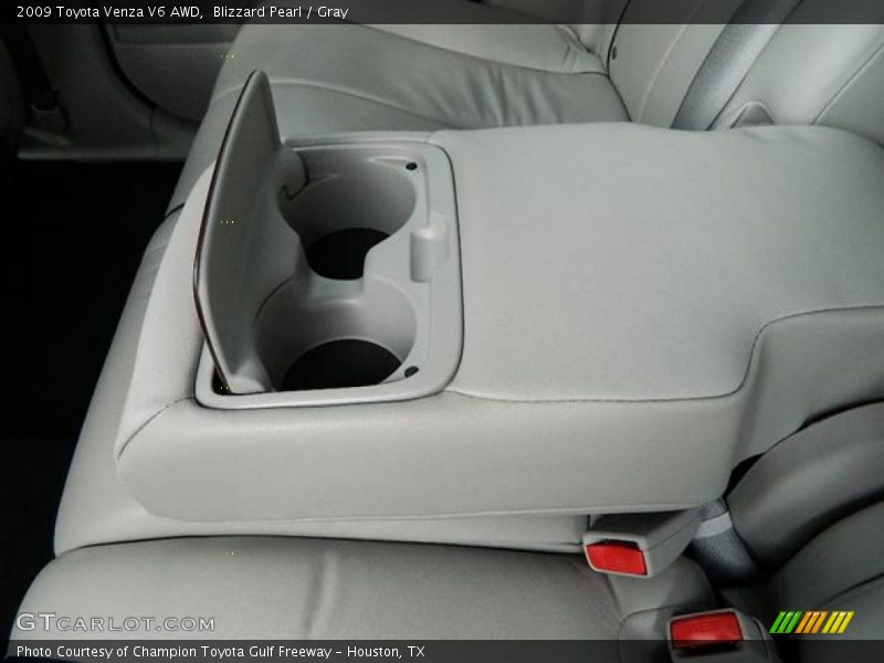 Blizzard Pearl / Gray 2009 Toyota Venza V6 AWD