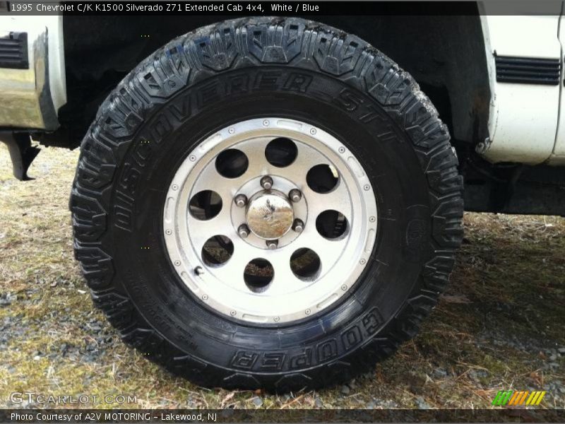 Custom Wheels of 1995 C/K K1500 Silverado Z71 Extended Cab 4x4