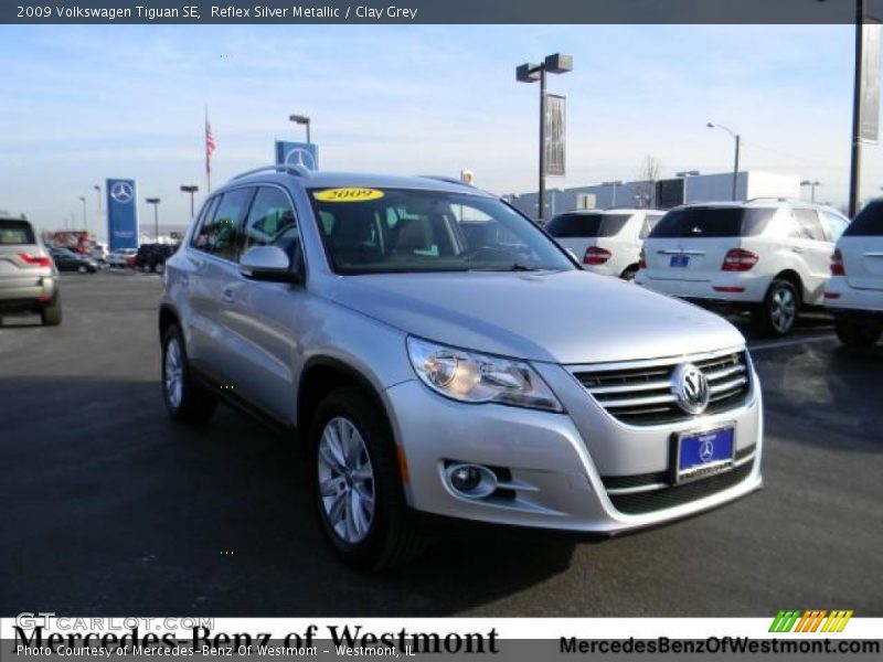 Reflex Silver Metallic / Clay Grey 2009 Volkswagen Tiguan SE