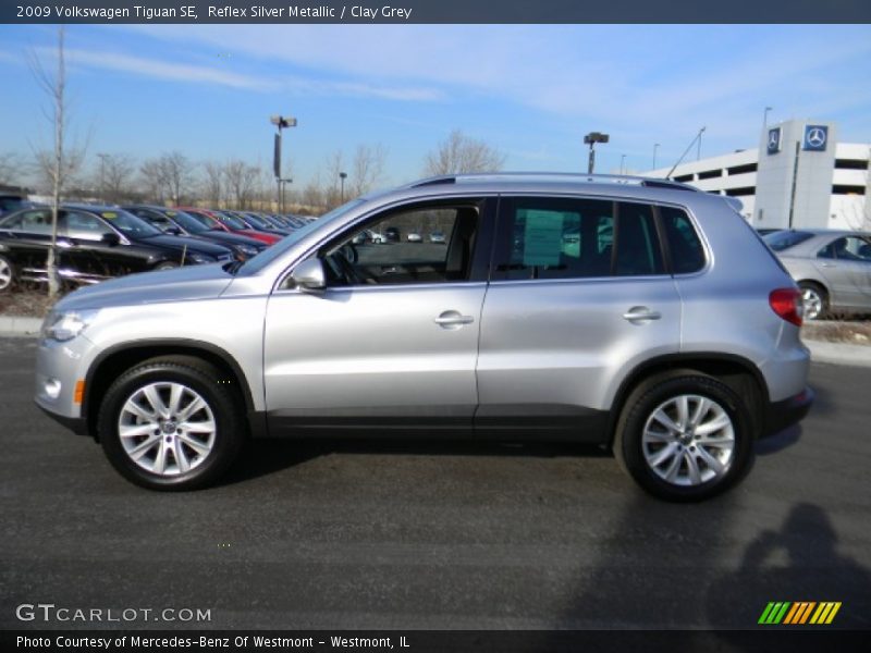 Reflex Silver Metallic / Clay Grey 2009 Volkswagen Tiguan SE