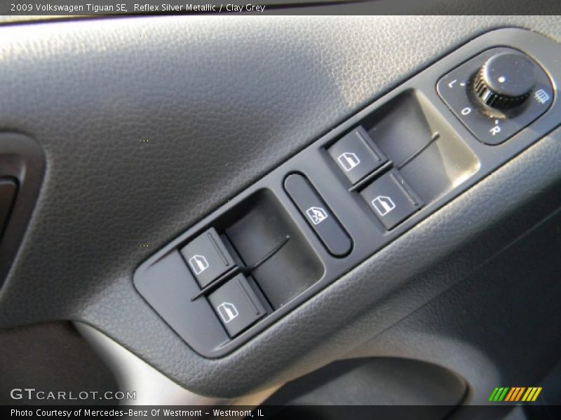 Reflex Silver Metallic / Clay Grey 2009 Volkswagen Tiguan SE