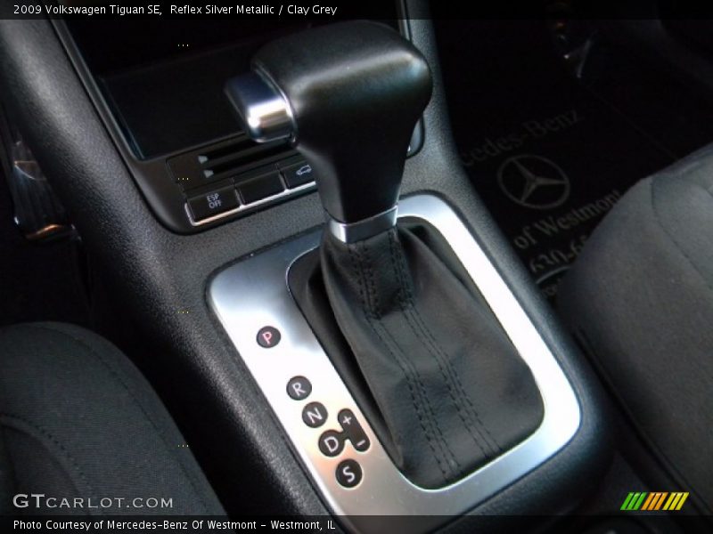 Reflex Silver Metallic / Clay Grey 2009 Volkswagen Tiguan SE