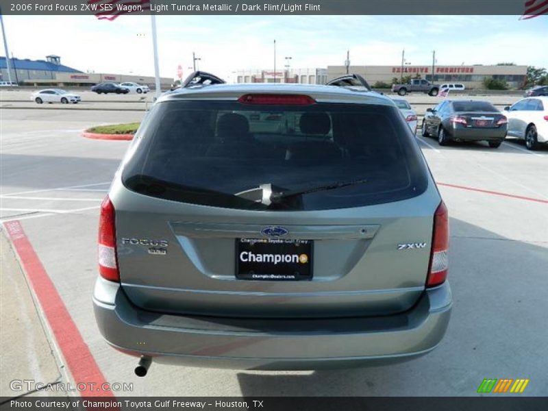 Light Tundra Metallic / Dark Flint/Light Flint 2006 Ford Focus ZXW SES Wagon