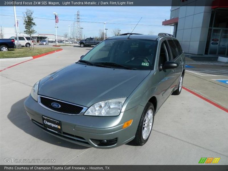 Light Tundra Metallic / Dark Flint/Light Flint 2006 Ford Focus ZXW SES Wagon