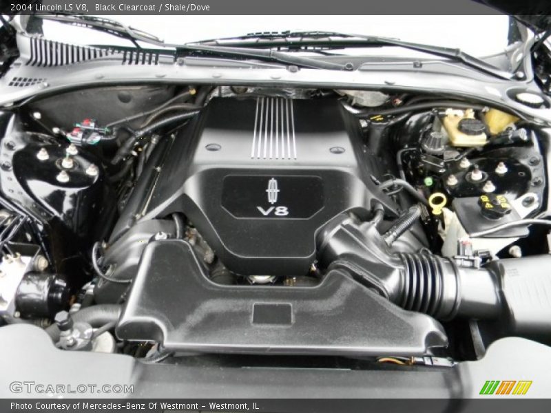  2004 LS V8 Engine - 3.9 Liter DOHC 32 Valve V8