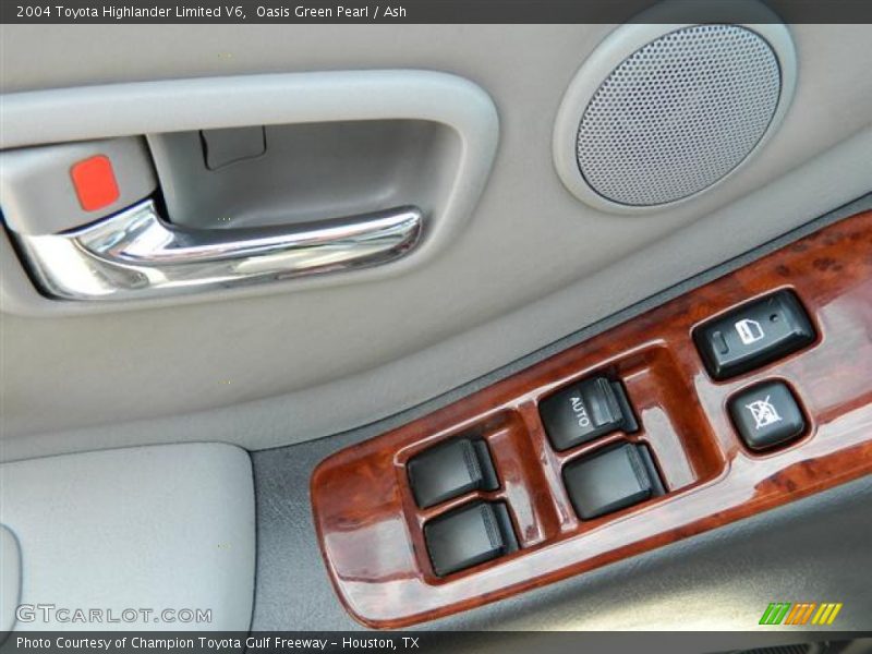 Oasis Green Pearl / Ash 2004 Toyota Highlander Limited V6