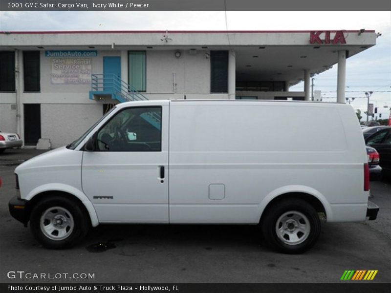  2001 Safari Cargo Van Ivory White