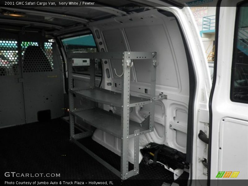 Ivory White / Pewter 2001 GMC Safari Cargo Van
