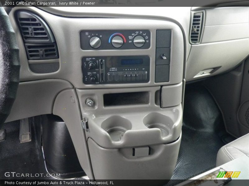 Controls of 2001 Safari Cargo Van