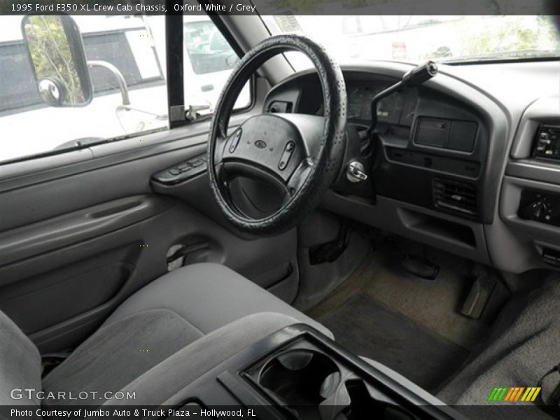 Oxford White / Grey 1995 Ford F350 XL Crew Cab Chassis