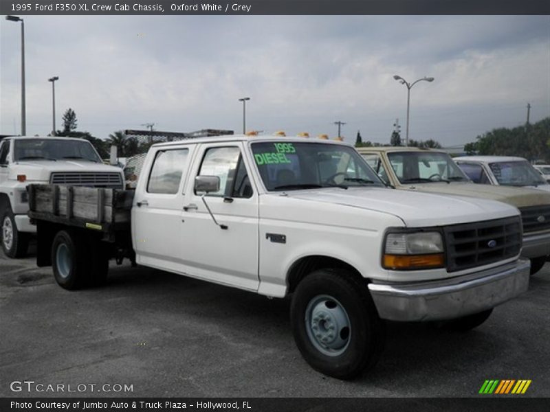 Oxford White / Grey 1995 Ford F350 XL Crew Cab Chassis