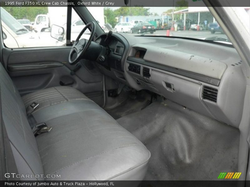  1995 F350 XL Crew Cab Chassis Grey Interior