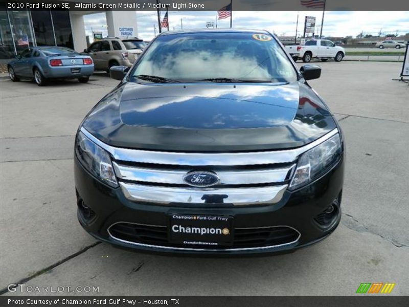 Atlantis Green Metallic / Medium Light Stone 2010 Ford Fusion SE