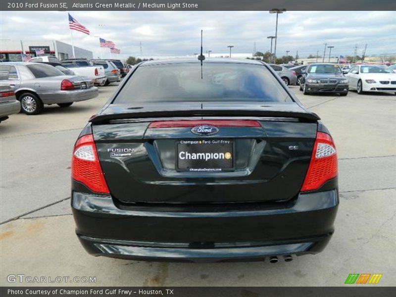 Atlantis Green Metallic / Medium Light Stone 2010 Ford Fusion SE