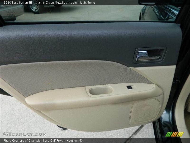 Atlantis Green Metallic / Medium Light Stone 2010 Ford Fusion SE