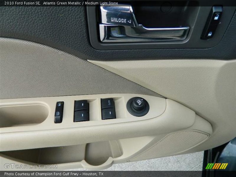 Atlantis Green Metallic / Medium Light Stone 2010 Ford Fusion SE