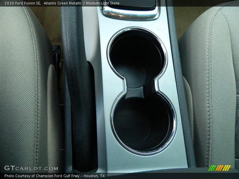 Atlantis Green Metallic / Medium Light Stone 2010 Ford Fusion SE