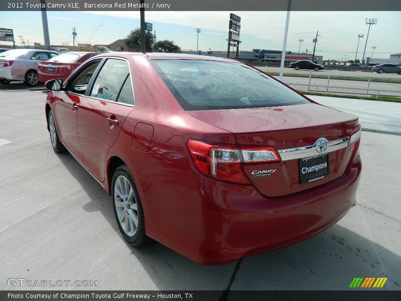 Barcelona Red Metallic / Ivory 2012 Toyota Camry XLE