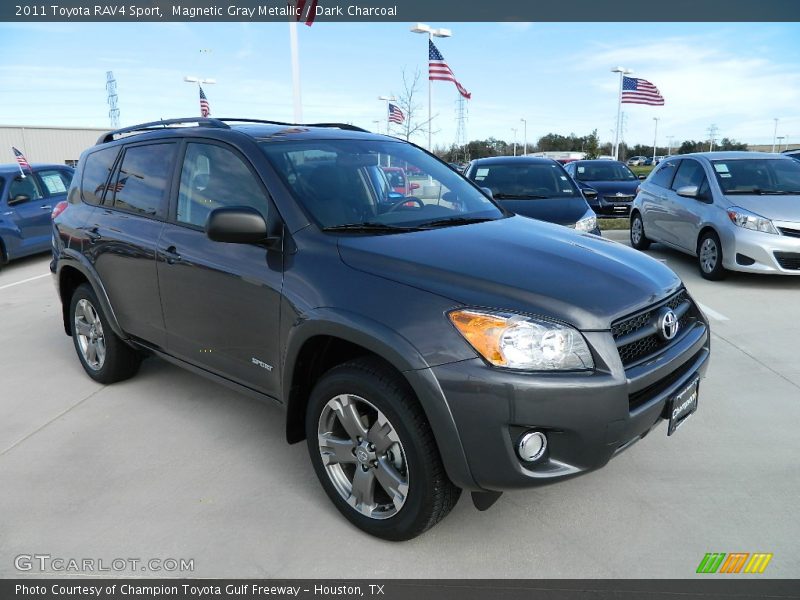Front 3/4 View of 2011 RAV4 Sport