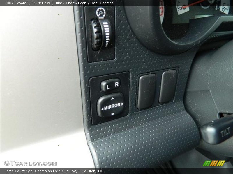 Black Cherry Pearl / Dark Charcoal 2007 Toyota FJ Cruiser 4WD