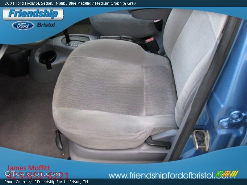 Malibu Blue Metallic / Medium Graphite Grey 2001 Ford Focus SE Sedan