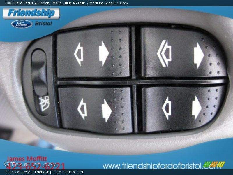 Malibu Blue Metallic / Medium Graphite Grey 2001 Ford Focus SE Sedan