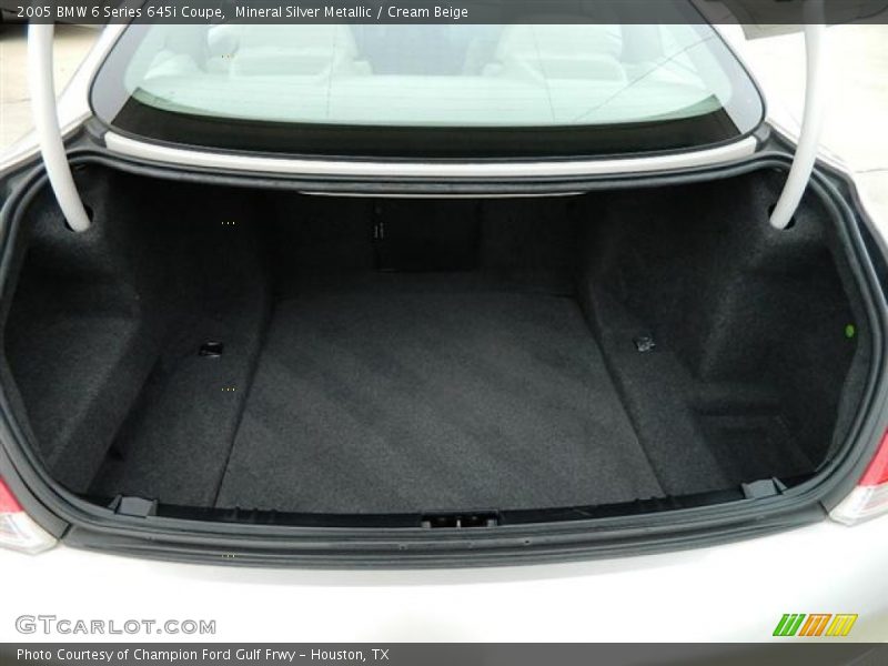  2005 6 Series 645i Coupe Trunk