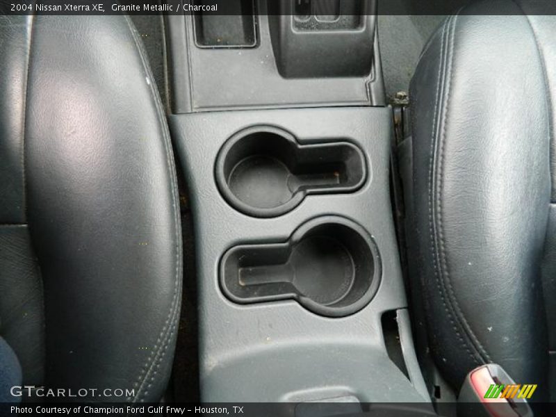Granite Metallic / Charcoal 2004 Nissan Xterra XE