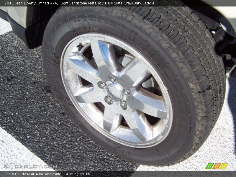 Light Sandstone Metallic / Dark Slate Gray/Dark Saddle 2011 Jeep Liberty Limited 4x4
