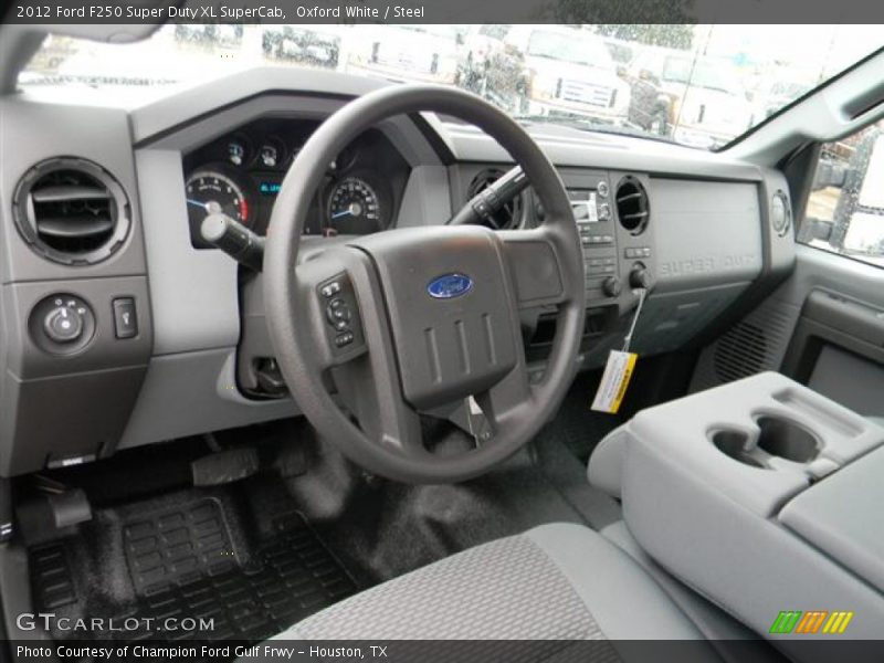 Dashboard of 2012 F250 Super Duty XL SuperCab
