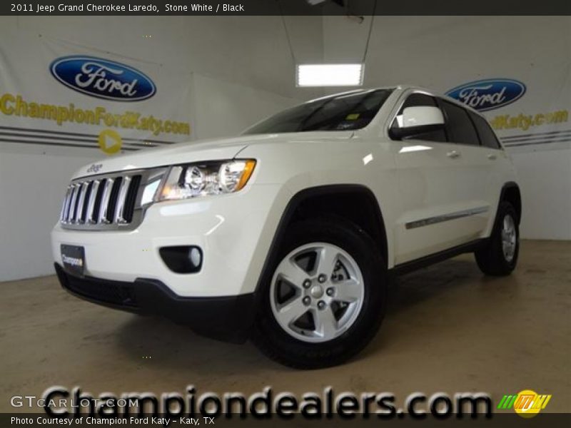 Stone White / Black 2011 Jeep Grand Cherokee Laredo
