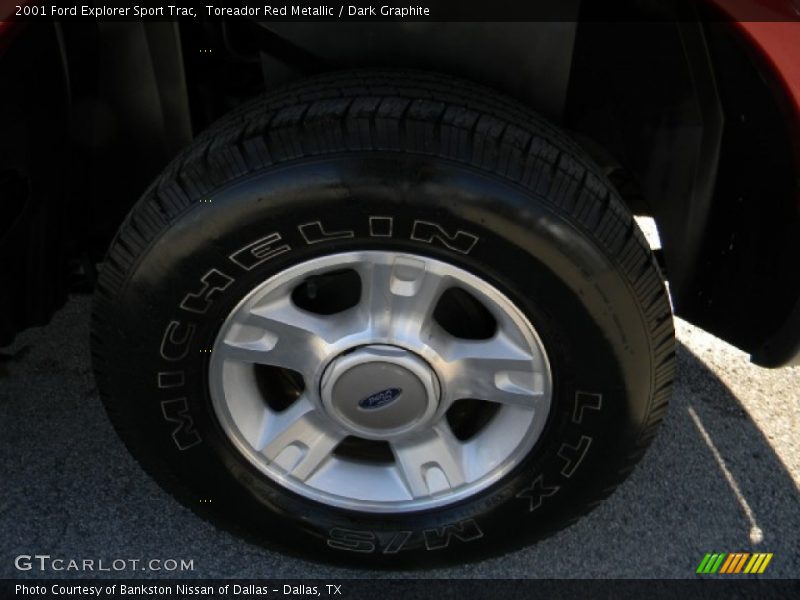 Toreador Red Metallic / Dark Graphite 2001 Ford Explorer Sport Trac