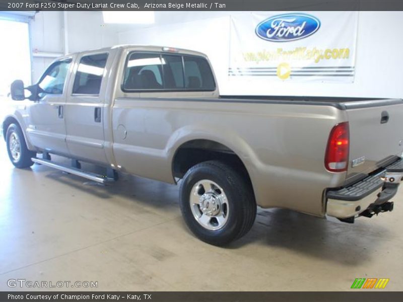 Arizona Beige Metallic / Tan 2007 Ford F250 Super Duty Lariat Crew Cab