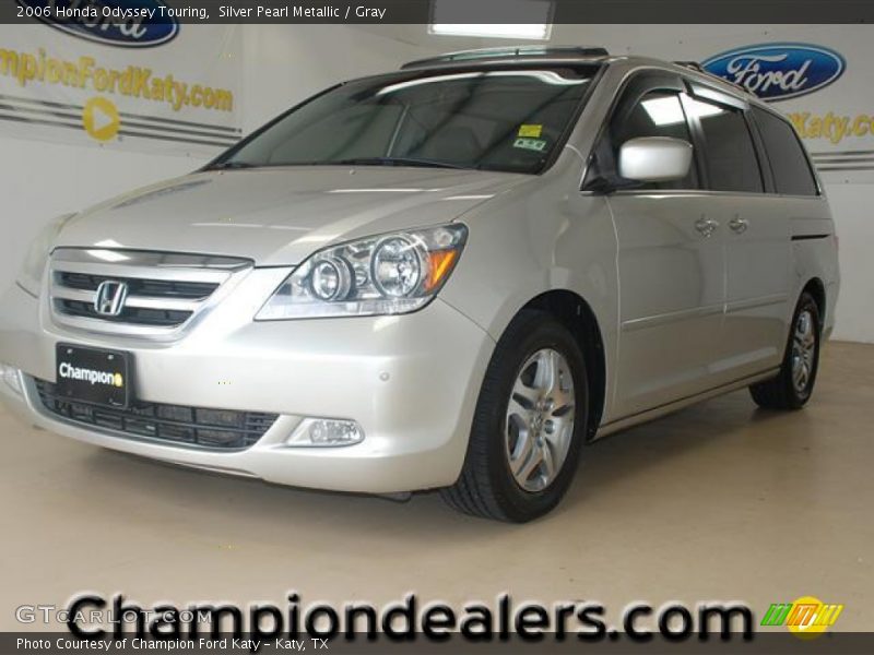 Silver Pearl Metallic / Gray 2006 Honda Odyssey Touring
