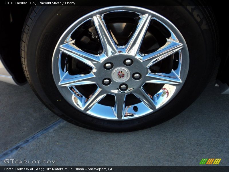 Radiant Silver / Ebony 2010 Cadillac DTS
