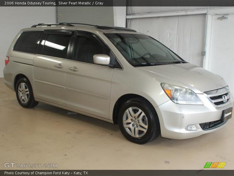 Silver Pearl Metallic / Gray 2006 Honda Odyssey Touring