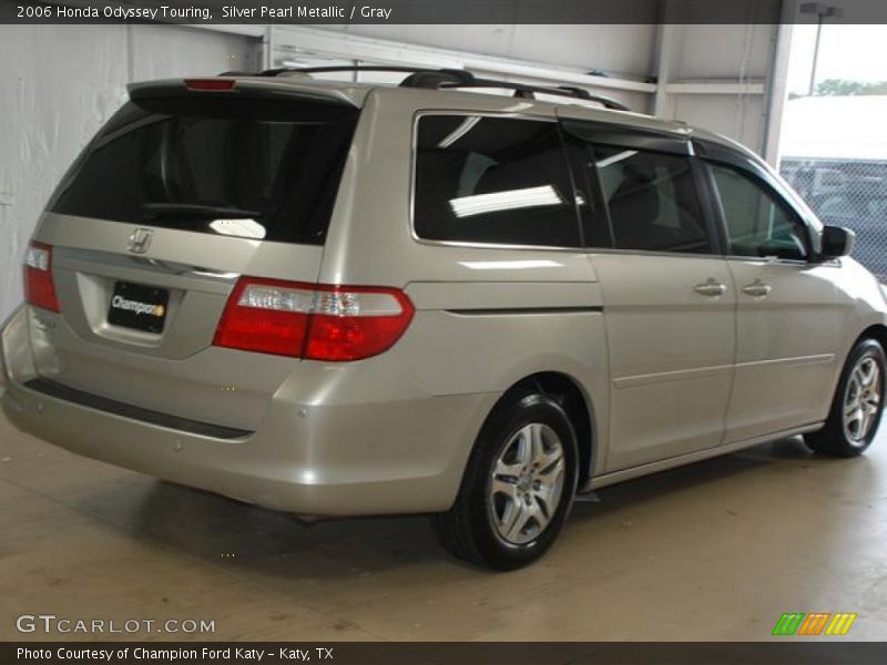 Silver Pearl Metallic / Gray 2006 Honda Odyssey Touring